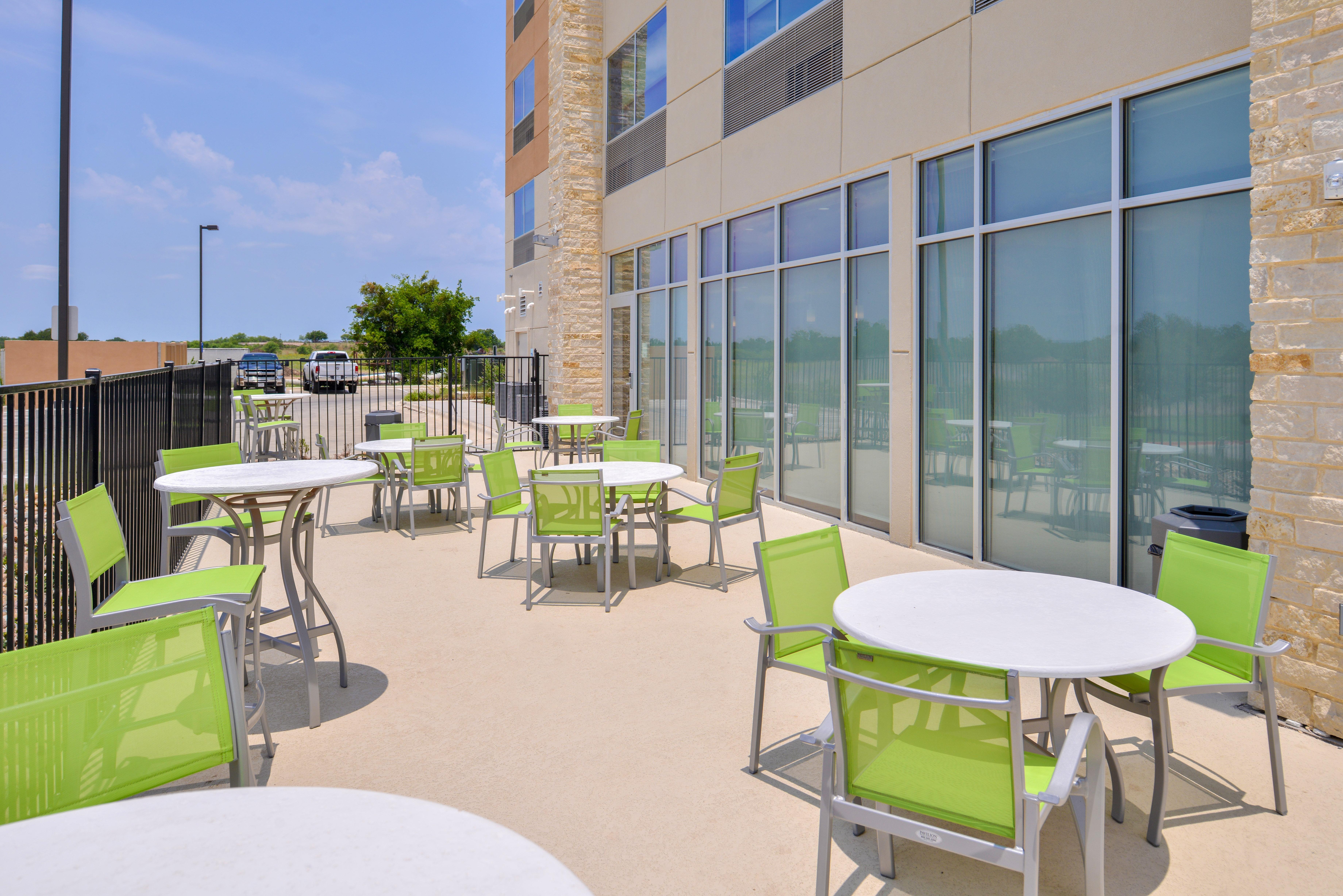 Holiday Inn Express - Early By Ihg Exterior foto